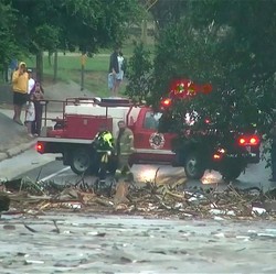 Horor! Hujan Lebat Picu Banjir Dahsyat, Makan Puluhan Korban Jiwa