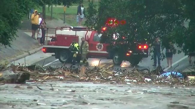 Horor! Hujan Lebat Picu Banjir Dahsyat, Makan Puluhan Korban Jiwa