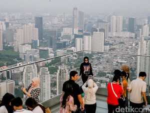 Wisata Baru: Di Sinilah Tempat Tertinggi untuk Menatap Jakarta 360 Derajat