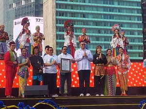 Jakarta dalam Warna Tampilkan 7.000 Pesilat & Penari, Raih Rekor MURI