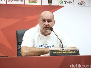 Pujian Bojan Hodak untuk Pemain Muda Persib Bandung