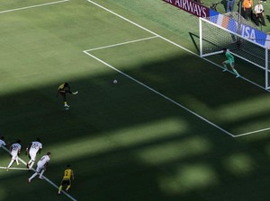 Kritik Courtois untuk Madrid