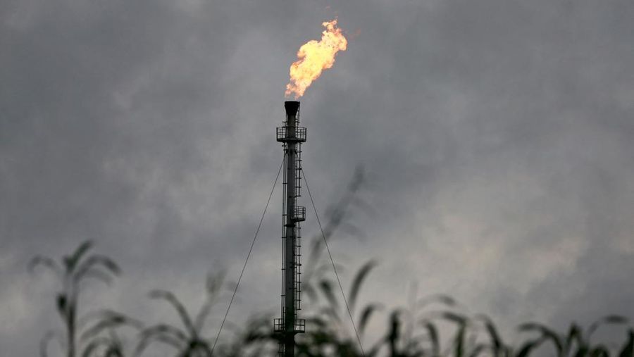FILE PHOTO: A vertical gas flaring furnace is seen in Ughelli, Delta State, Nigeria September 16, 2020.  REUTERS/Afolabi Sotunde/File Photo