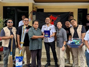 Ultah Ke-17 Tidar, Kader Gerindra Bersihkan Rumah Ibadah