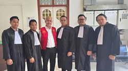Owner Raja Glow Agus Salim Nyatakan Pikir-pikir Usai Divonis 10 Bulan Penjara
