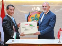 Perintah Prabowo, RI Berikan Bantuan 10.000 Ton Beras ke Palestina