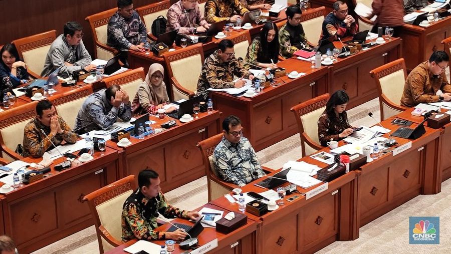 RDP Komisi I dengan Komdigi. (CNBC Indonesia/Intan)