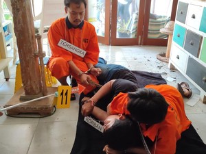 24 Adegan Ade Dibunuh-Dibakar Bermotif Hubungan Sesama Jenis
