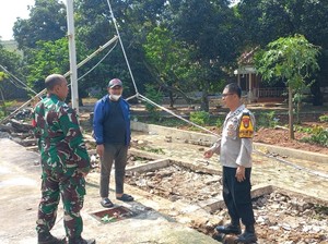 Banjir Imbas Tanggul Jebol di Ciputat Surut, Warga Tinggalkan Pengungsian