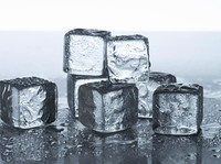 Lagi Tren Perawatan Skin Icing, ini 7 Manfaat Es Batu untuk Wajah