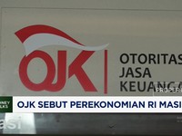 Video: Trump Bikin Ketidakpastian Global Meningkat, OJK Angkat Bicara