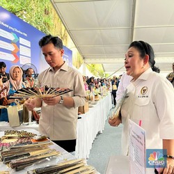 Wapres Gibran Tiba-Tiba Blusukan dengan Titiek Soeharto, Ada Apa?