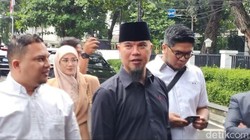Puncak Kemarahan Ahmad Dhani dan Mulan Jameela Usai SF Dibully