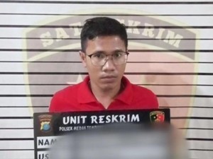 Tampang Pria Ngaku Ormas Pungli Warga Duduk di MMTC Usai Ditangkap Polisi