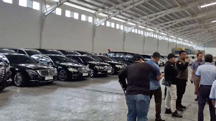 Penyitaan 72 Unit Kendaraan Roda Empat Perkembangan Perkara Pemberian Kredit PT Sritex oleh Kejaksaan Agung pada pada Senin 7 Juli 2025 di Gedung Sritex 2 Sawah, Banmati, Kecamatan Sukoharjo, Kabupaten Sukoharjo, Jawa Tengah. (Dok. Kejagung)