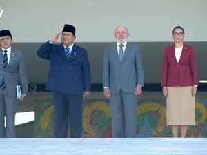 Temui Presiden Brasil Lula da Silva, Prabowo Disambut Pasukan Kehormatan