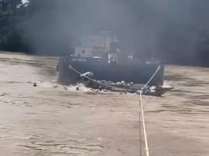 Kronologi Taksi Perahu di Kalteng Tenggelam Ditabrak Tongkang Batu Bara