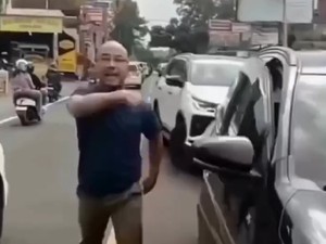 Cerita di Balik Polisi Kawal Mobil Pribadi Diprotes Pemobil Lain