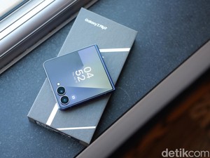 Review Galaxy Z Flip7: Layar Lebih Besar, Baterai Makin Awet