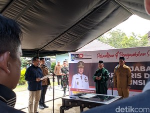 Gubernur NTB Lantik Pj Sekda NTB di Panti Jompo Terdampak Banjir