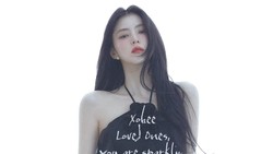 Han So Hee Rilis Lighstick Jelang Fanmeet di Jakarta, Desainnya Bikin Salfok