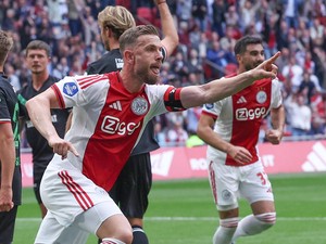 Henderson Tinggalkan Ajax, Mau ke Mana?