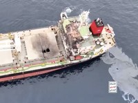 Houthi Setop Serangan, Kapal Mulai Wara-wiri Berlayar di Laut Merah?