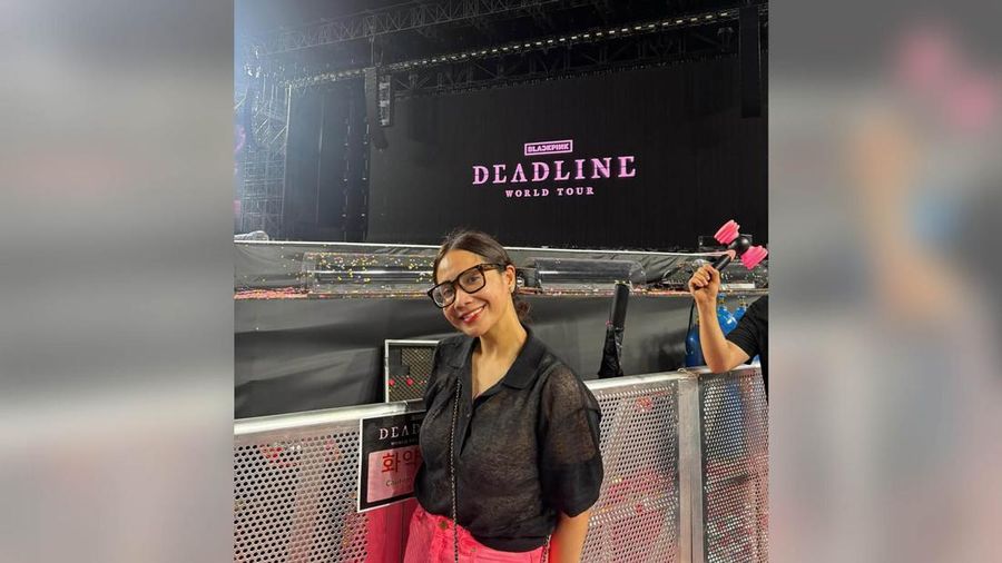 Nagita Slavina menonton konser Blackpink di Korea Selatan. (Instagram/raffinagita1717)