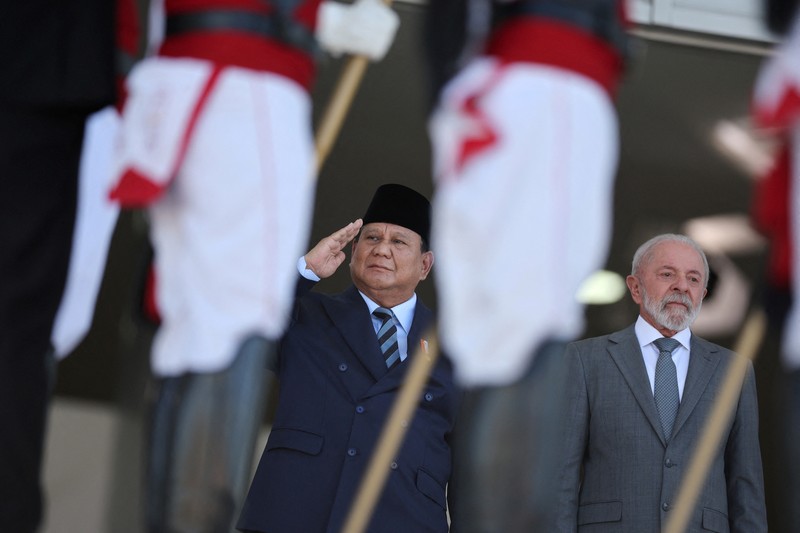 Presiden Prabowo Subianto dan Presiden Republik Federasi Brasil, Yang Mulia Luiz Inácio Lula da Silva. (Instagram/prabowo) Presiden Prabowo Subianto dan Presiden Republik Federasi Brasil, Yang Mulia Luiz Inácio Lula da Silva. (Instagram/prabowo)