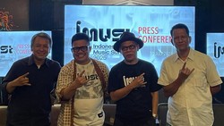 Dunia Kolektif Musik dalam Indonesia Music Summit 2025