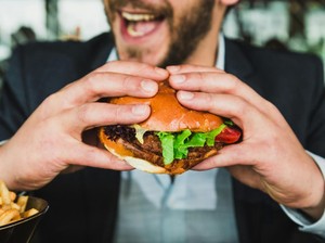 14 Pantangan Asam Urat, Ini Makanan dan Minuman yang Tidak Boleh Dimakan