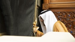 Melihat Prosesi Sakral Pencucian Kabah