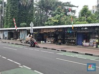 Sudah Sepi-Ada Kabar Mau Direlokasi, Pedagang Pasar Barito Teriak