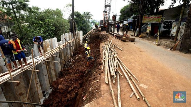 Jalan Kali Licin Cipayung Depok Ditutup Total, Ada Apa?