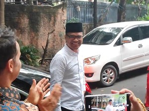 Video: Bro Ron Unggul di Hari 1 Voting Pemilu Raya PSI, Disusul Kaesang