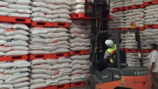 Pemerintah Tebar Bantuan Beras 360 Ribu Ton Sampai Akhir Juli 2025