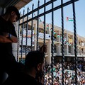 Orang-orang menghadiri pemakaman Sayfollah Kamel Musallet, seorang pria Palestina-Amerika yang dipukuli hingga tewas oleh pemukim, dan Mohammad Al-Shalabi, seorang pria yang ditembak mati oleh pasukan Israel, menurut Kementerian Kesehatan Palestina,