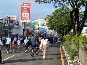 Cerita Warga Ajak Keluarga ke CFD Depok: Daripada di Rumah Mending Olahraga