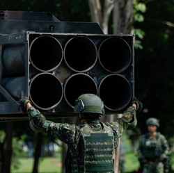 Taiwan Siaga Perang dengan China, Taipei Mencekam-Sirene Meraung