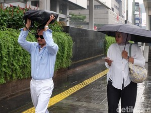 Kemarau Basah 2025: Musim Kering tapi Tetap Hujan, Apa Artinya?