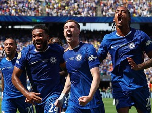 Apa Bisa Alonso Mainkan Bareng Joao Pedro-Palmer-Rogers?