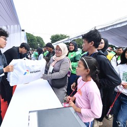 Pertamina Beri Bantuan Perlengkapan Sekolah bagi 1.000 Anak Sekolah