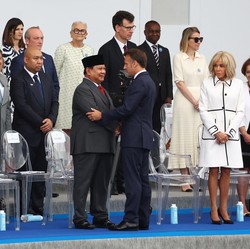Macron: Terima Kasih Prabowo, Saya Bangga Melihat Tentara Indonesia