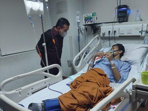 Al Haris Jenguk Atlet yang Idap Kanker Tulang di RS Jakarta: Biaya Kita Bantu