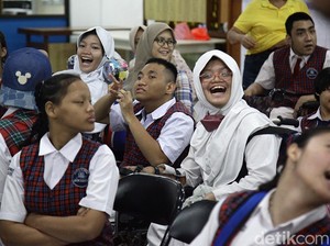 Guru Pendidikan Inklusi Masih Kurang, Kemendikdasmen Siapkan Pelatihan untuk Guru Umum