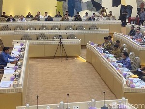 KPU Lapor DPR Pilkada Ulang Kabupaten Bangka: Dulu Tunggal, Kini 5 Paslon
