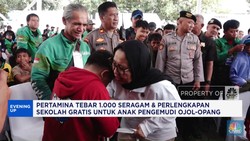 Video: Pertamina Bagi 1.000 Perlengkapan Sekolah Anak Ojol & Opang