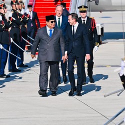 Prabowo Tiba di Paris, Hadiri Bastille Day Sebagai Tamu Kehormatan