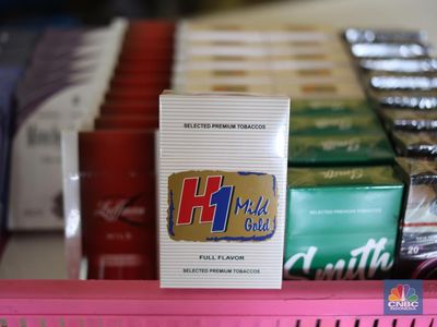 Purbaya Kenakan Tarif Cukai Khusus Buat Rokok Ilegal di Desember 2025