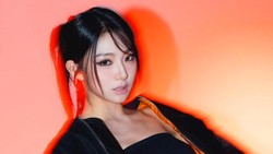 Member tripleS Bikin Heboh Fans Bahas One China Policy